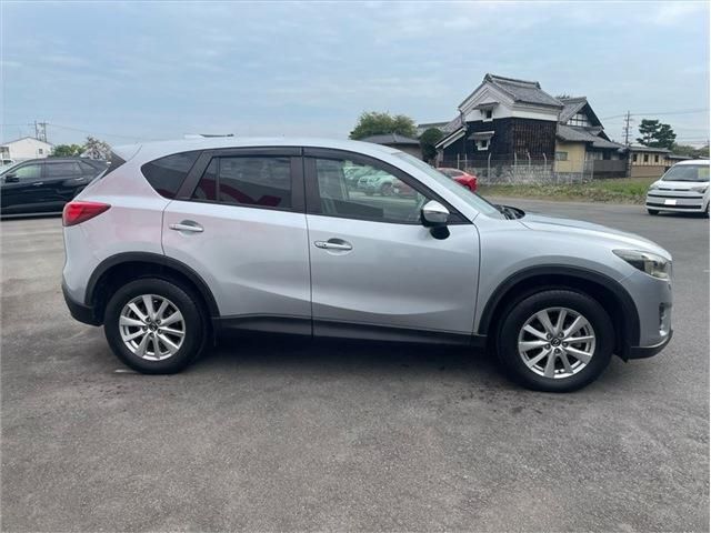 Mazda CX-5 2015-08 18841-3