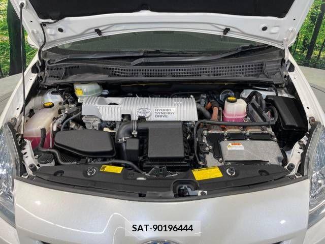 Toyota PRIUS 2010-04 384028-17