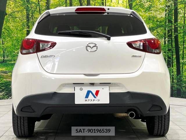 Mazda DEMIO 2015-01 296605-15