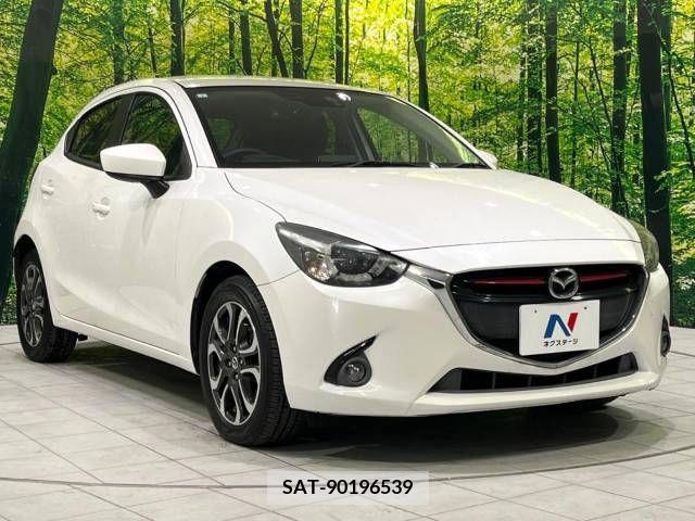 Mazda DEMIO 2015-01 296605-16