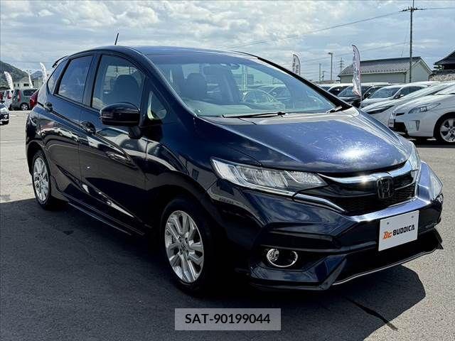 Honda FIT 2017-11 328907-8