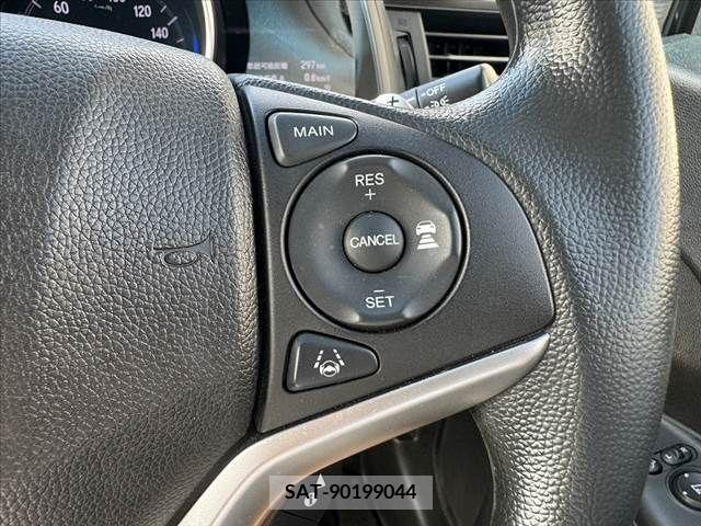Honda FIT 2017-11 328907-25