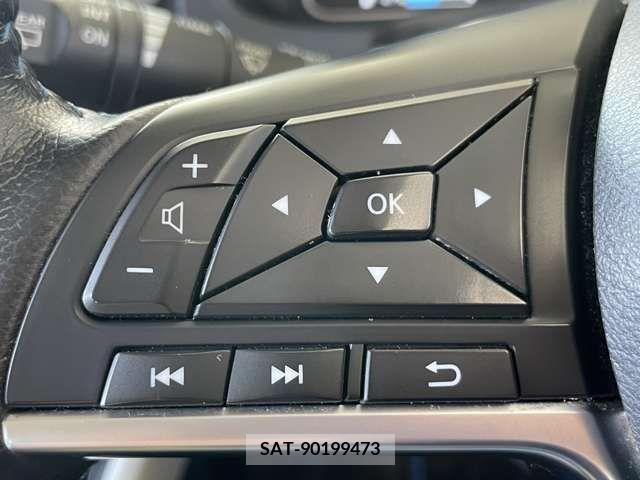 Nissan LEAF 2018-07 297881-14