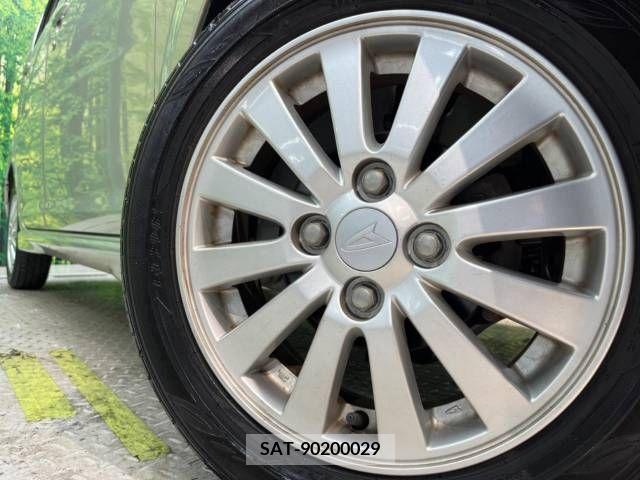 Daihatsu MOVE 2009-11 381918-13