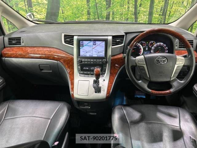 Toyota VELLFIRE 2009-09 299819-1