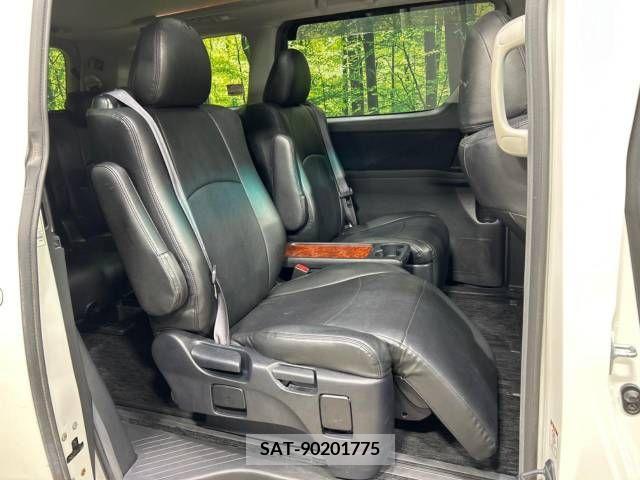 Toyota VELLFIRE 2009-09 299819-8