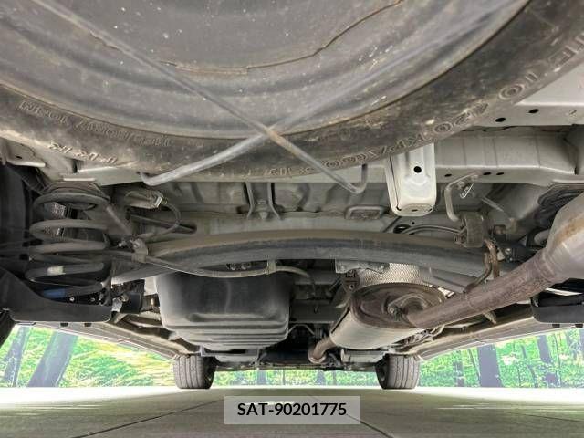 Toyota VELLFIRE 2009-09 299819-19