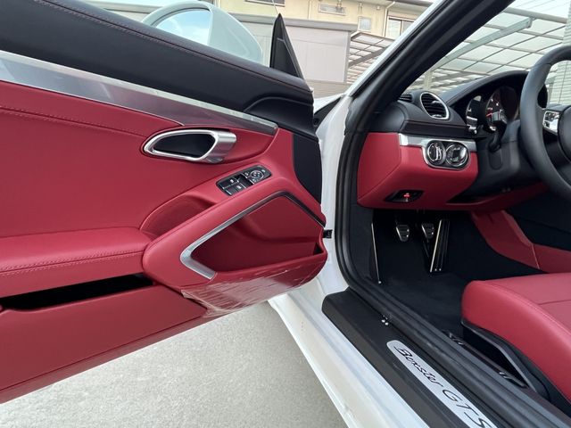 Porsche BOXSTER 2023-04 7956-11