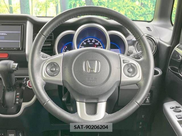 Honda N BOX CUSTOM 2017-09 329803-11