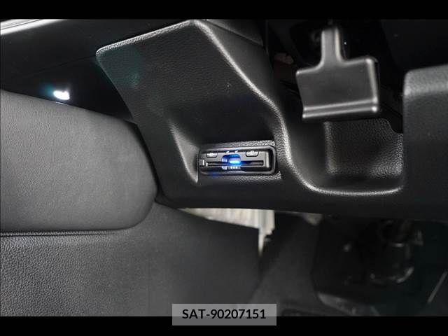 Honda VEZEL 2023-11 253793-6