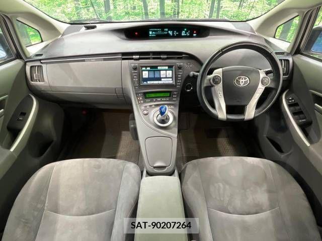 Toyota PRIUS 2009-06 282235-1