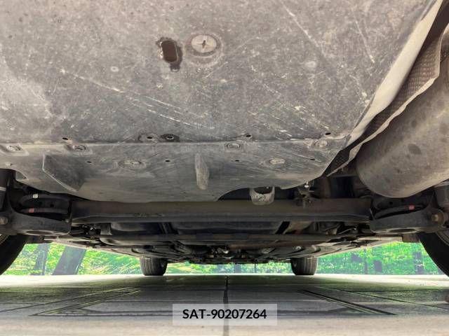 Toyota PRIUS 2009-06 282235-18