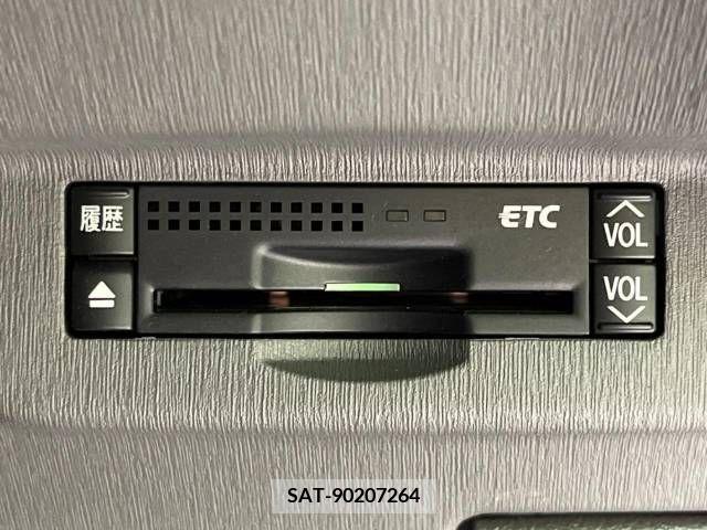 Toyota PRIUS 2009-06 282235-7