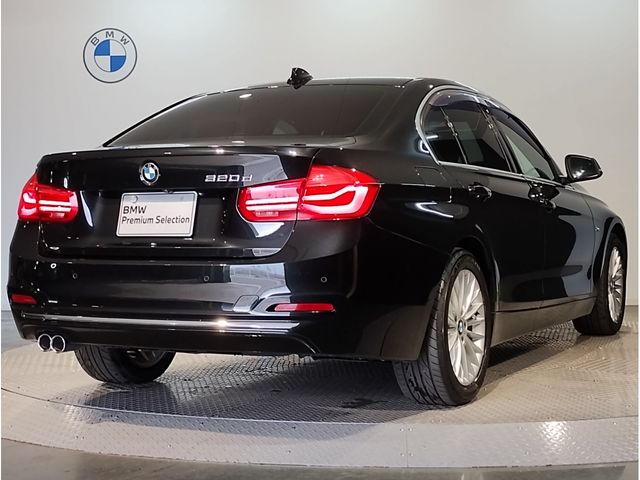 Bmw 3 SERIES 2017-12 182130-2