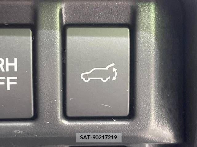 Subaru FORESTER 2018-09 316032-8