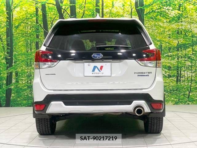 Subaru FORESTER 2018-09 316032-16