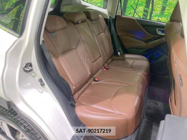 Subaru FORESTER 2018-09 316032-11