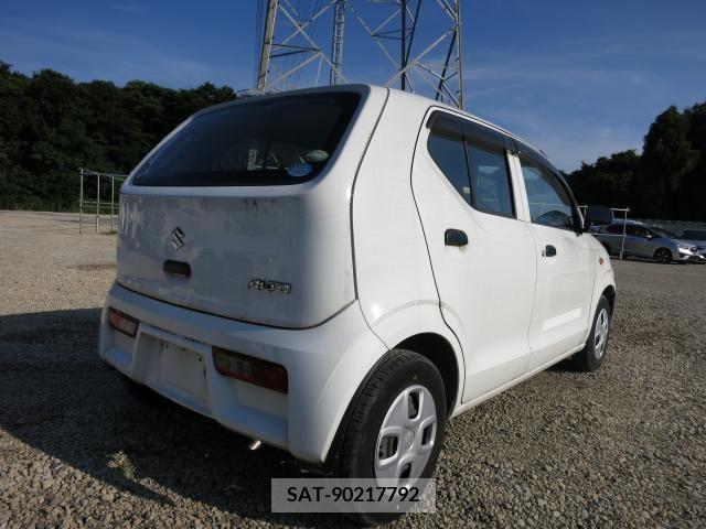 Suzuki ALTO 2017-02 305033-1