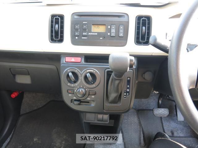 Suzuki ALTO 2017-02 305033-8