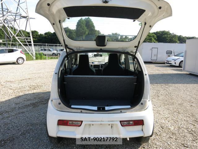 Suzuki ALTO 2017-02 305033-3