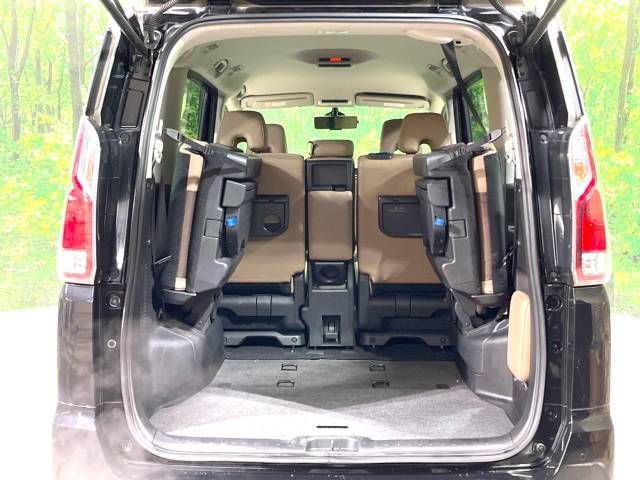 Nissan SERENA 2018-02 196561-11