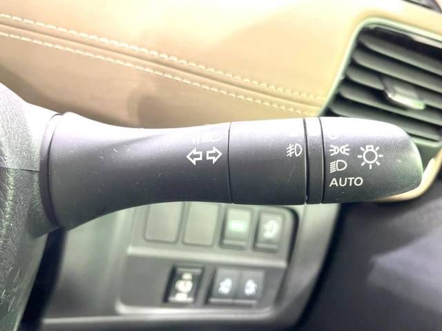 Nissan SERENA 2018-02 196561-7