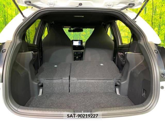 Toyota YARIS 2023-07 395383-10