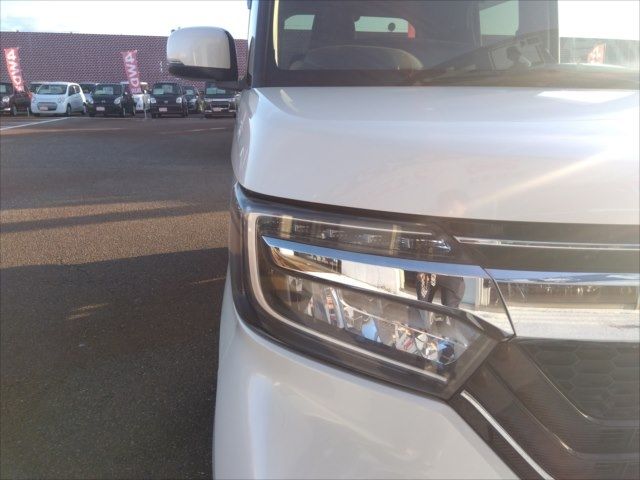 Honda N BOX CUSTOM 2017-11 13876-4