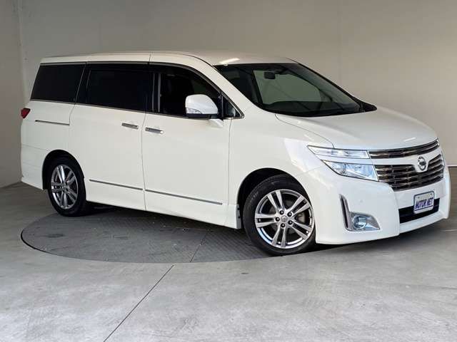 Nissan ELGRAND 2011-03 185618-7
