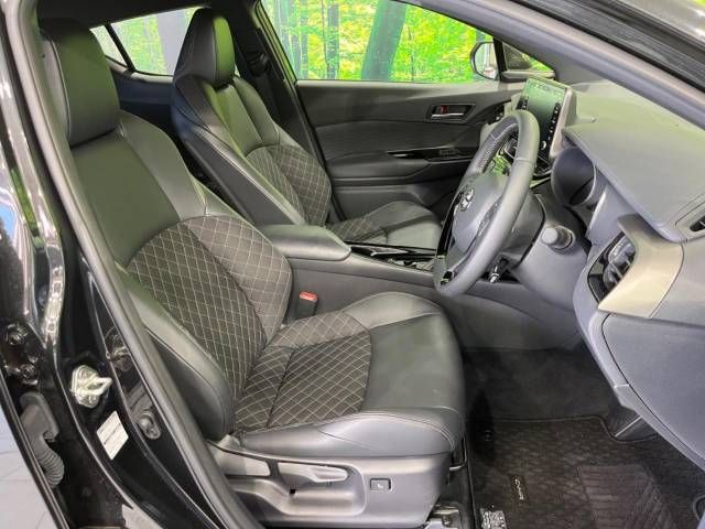 Toyota C-HR 2023-06 14111-10
