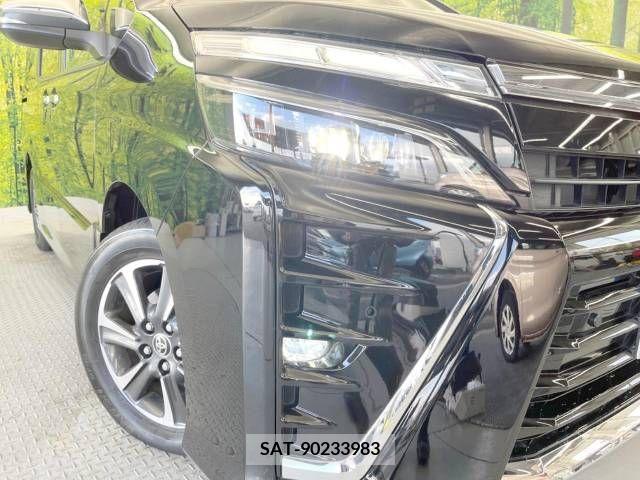 Toyota VOXY 2019-11 221454-13