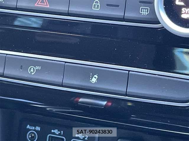 Renault MEGANE 2023-03 212636-8