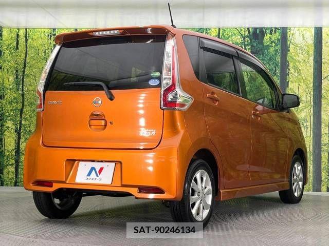 Nissan DAYZ 2018-04 252208-17