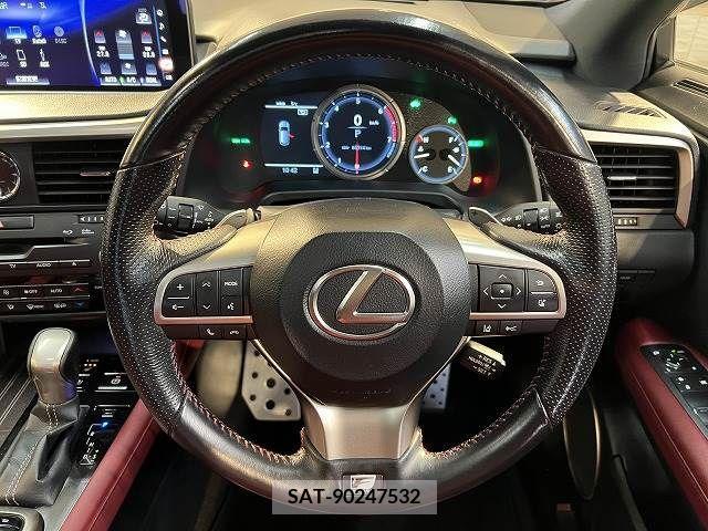 Lexus RX 2016-02 213971-12