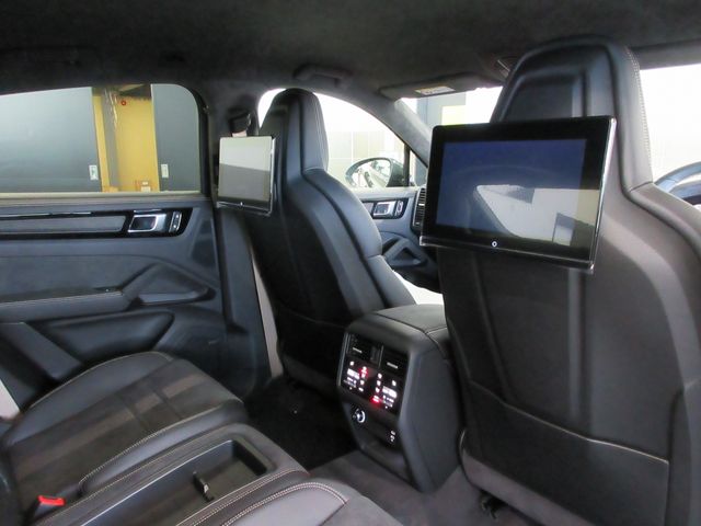 Porsche CAYENNE 2023-05 5032-10