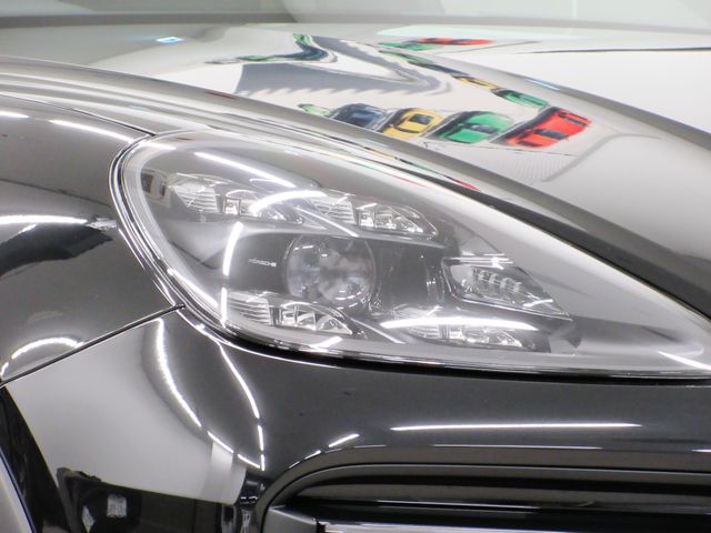 Porsche CAYENNE 2023-05 5032-18