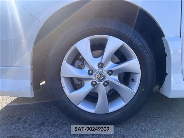 Nissan SERENA 2011-11 383230-29