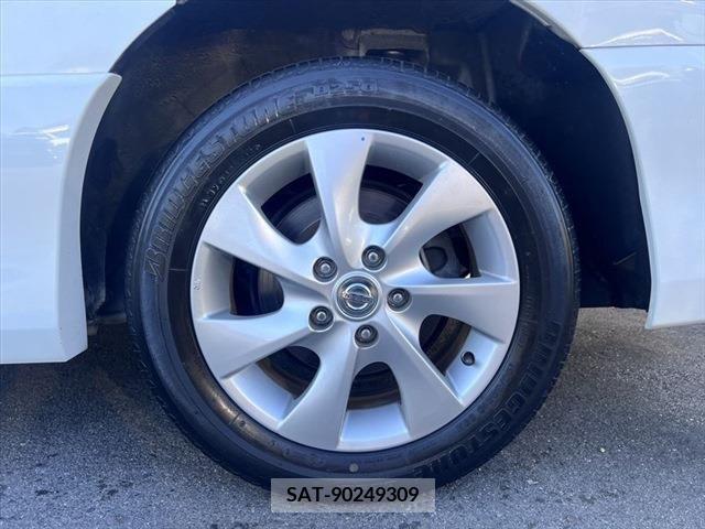 Nissan SERENA 2011-11 383230-28