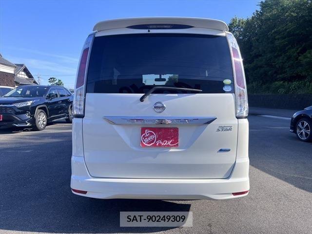 Nissan SERENA 2011-11 383230-17