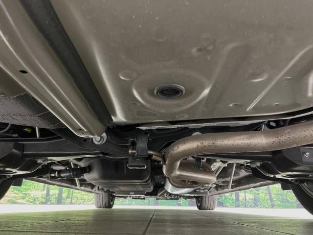 Toyota ALPHARD 2022-05 28670-19
