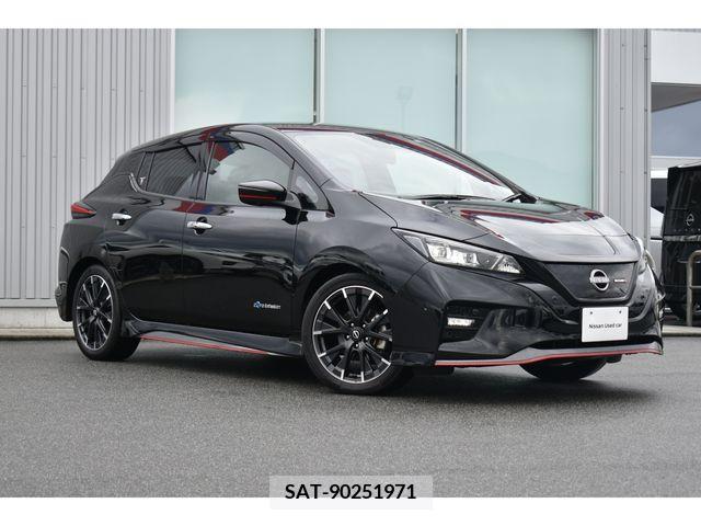 Nissan LEAF 2021-11 207856-24