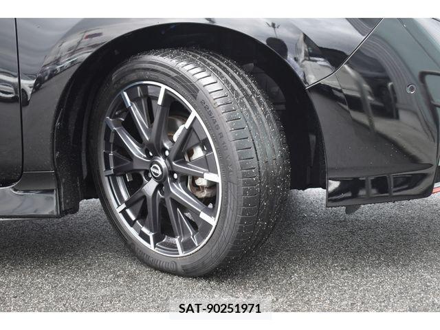 Nissan LEAF 2021-11 207856-23