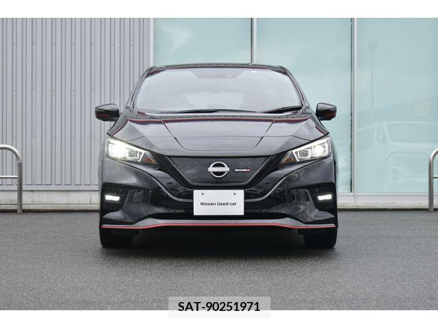 Nissan LEAF 2021-11 207856-25