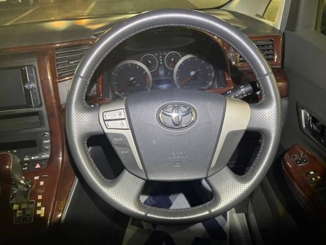 Toyota VELLFIRE 2012-07 185336-12