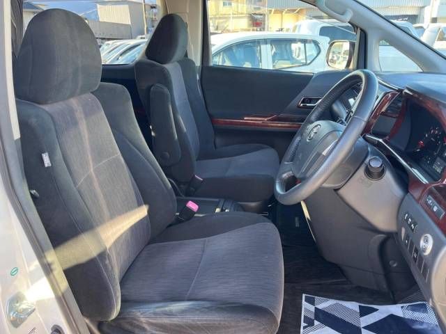 Toyota VELLFIRE 2012-07 185336-8