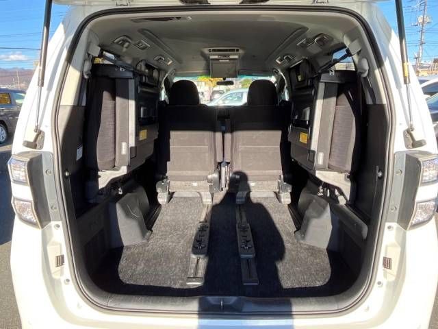 Toyota VELLFIRE 2012-07 185336-11