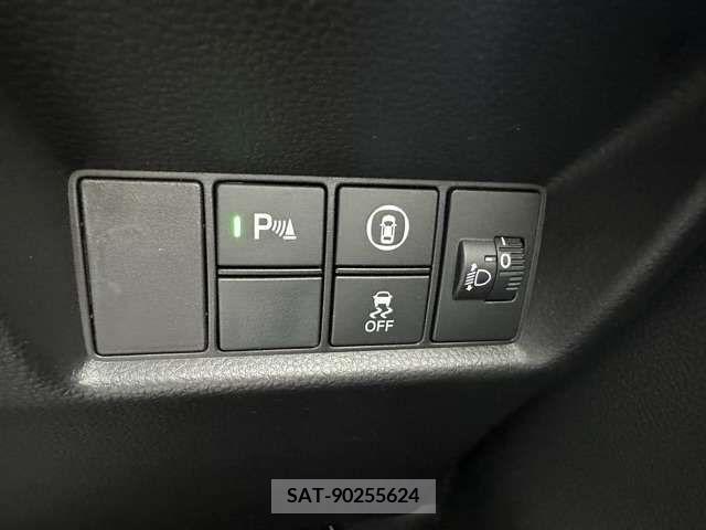 Honda FIT 2022-07 215706-12