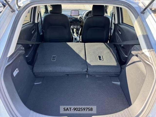 Mazda DEMIO 2019-06 335769-21