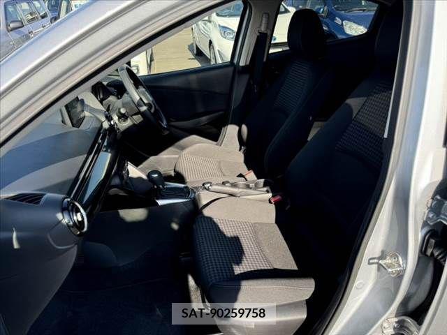 Mazda DEMIO 2019-06 335769-17