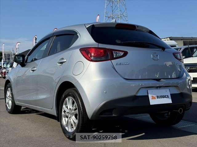 Mazda DEMIO 2019-06 335769-15